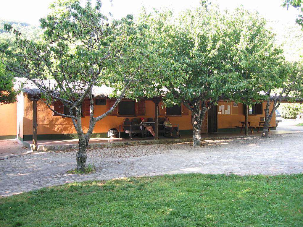 Albergue Turistico Valle Del Ambroz Hervás Buitenkant foto